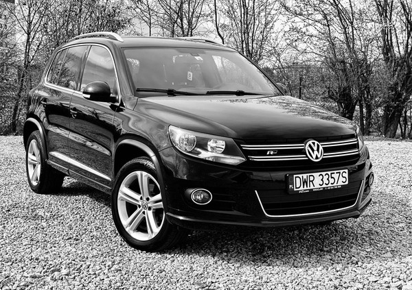 Volkswagen Tiguan cena 57900 przebieg: 186000, rok produkcji 2012 z Koło małe 466